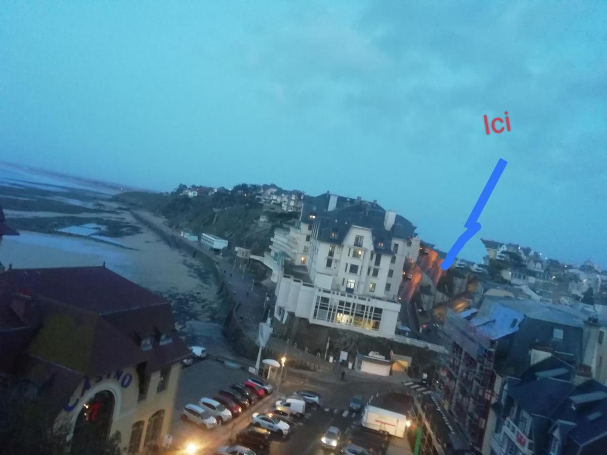 Entre Mer Et Montagne Granville Bagian luar foto